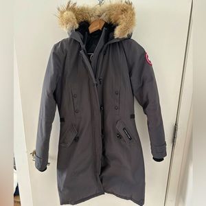 Canada Goose Women’s Kensington Parka